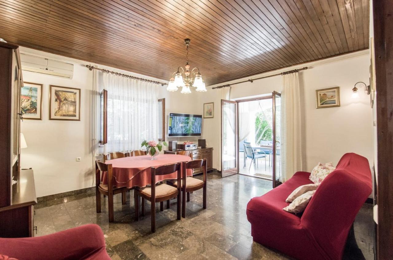 Holiday Home Villa Spilla Selca  Exteriér fotografie